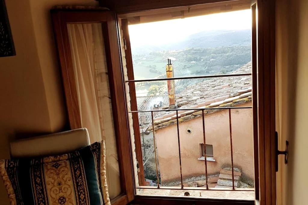 *La Torre Di Amelia* Nel Cuore Dell' Umbria Kültér fotó