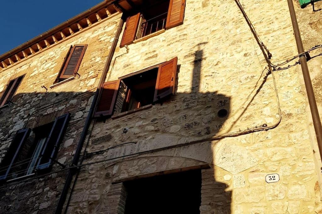 *La Torre Di Amelia* Nel Cuore Dell' Umbria Kültér fotó